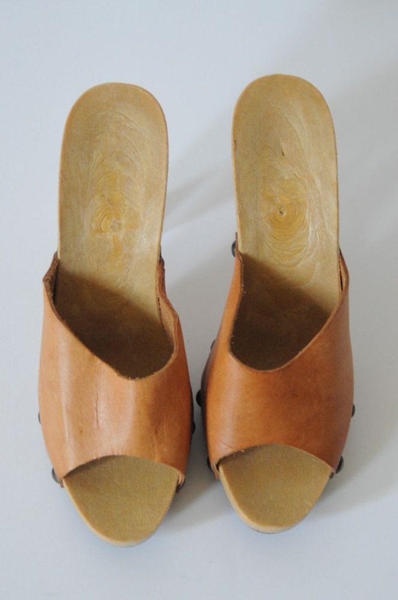 high heel pointed toe pumps