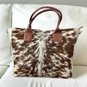 Borsa tote grande in pelle di vacchetta fatta a mano - Borsa a tracolla in vera pelle con pelo, borsa in stile western per donna, regalo elegante per Natale
