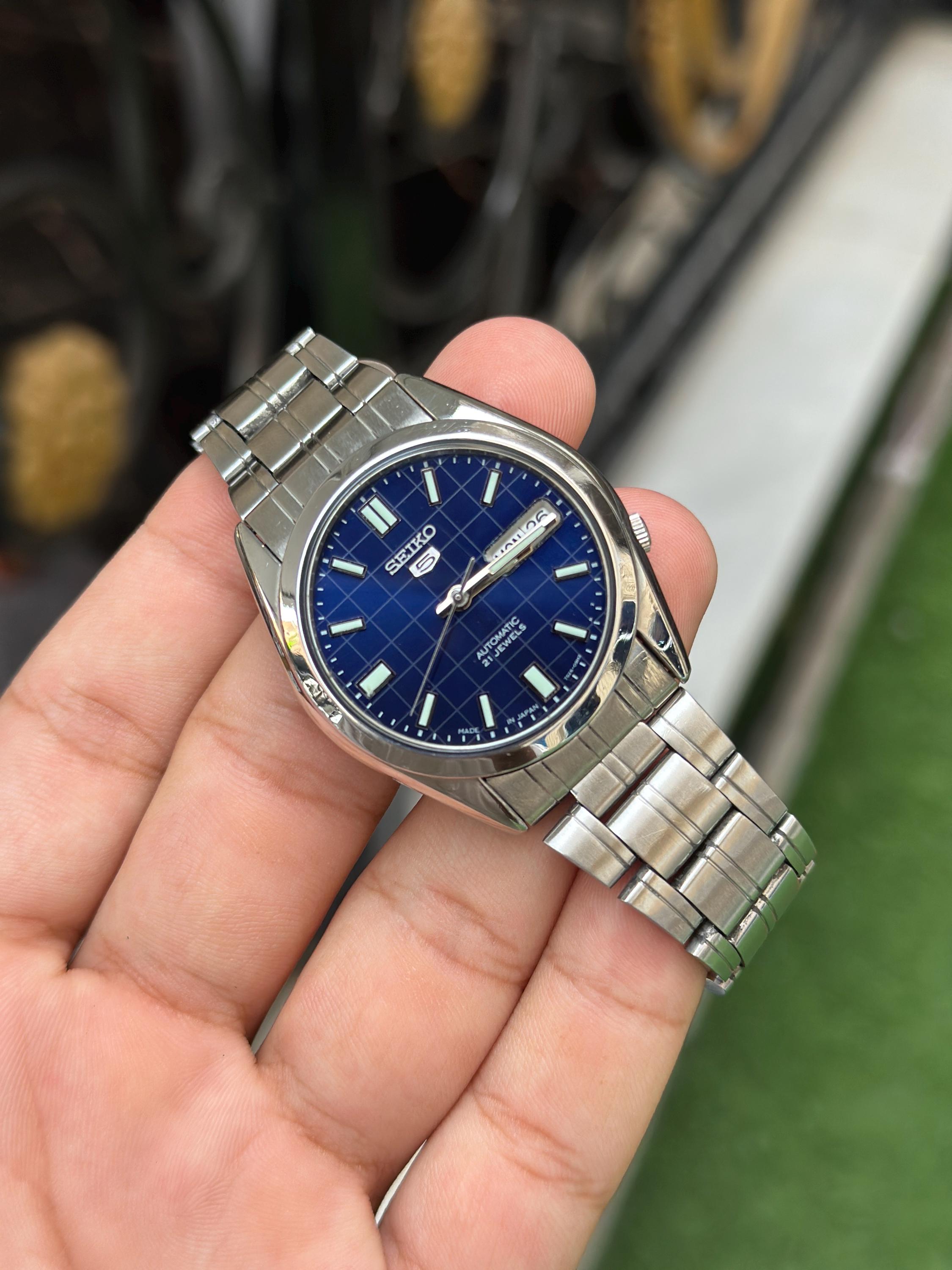 Vintage Seiko 5 Automatic Watch: Japan Made Blue Dial - Etsy