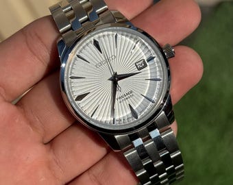 Vintage Seiko White dial Presage Automatic – Refurbished – Original Movement – Aftermarket Dial & Bracelet – Polished Case