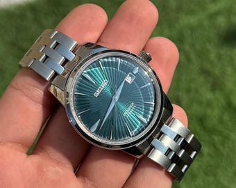 Vintage Seiko Green dial Presage Automatic – Refurbished – Original Movement – Aftermarket Dial & Bracelet – Polished Case