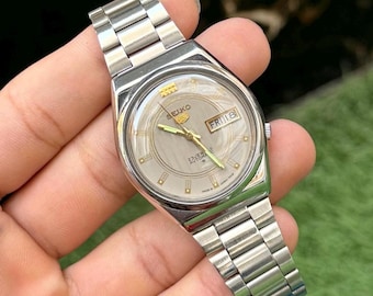 Vintage Seiko King Quartz Rare Snowflake Dial 5856-7040 Men's