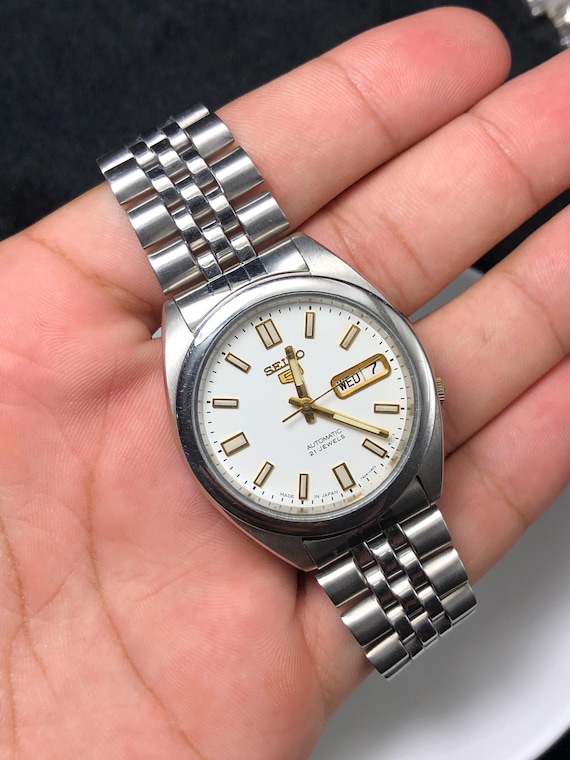 Vintage Seiko 5 Automatic Watch: Japan Made 7S26B - Etsy