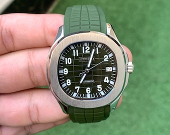 Seiko 5 Automatic Mod Watch: 19258 - 4R35A Japan Made - green Dial watch