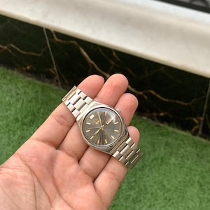 Reloj automático vintage Seiko 5: esfera blanca, fabricado en Japón