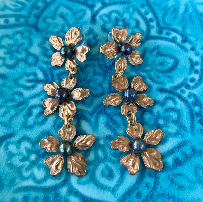 Brass flower and black pearl earrings image 2