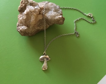 Handmade shroom necklace // unisex gender neutral gift idea under 20 // boho hippie featival normcore grunge