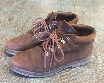 bass desert boots