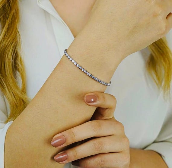 925 Sterling Silver Tennis Bracelet with 2mm Stones – 18 cm