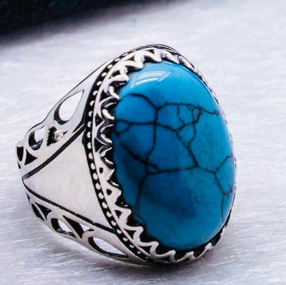 925 Sterling Silver Men’s Ring with Large Turquoise Stone