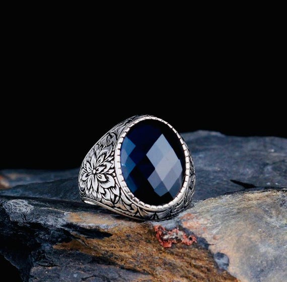 925 Sterling Silver Men’s Ring with Zircon Stone – Oval Model