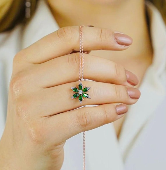 925 Rose Gold Plated Sterling Silver Lotus Necklace: Emerald Green Zircon