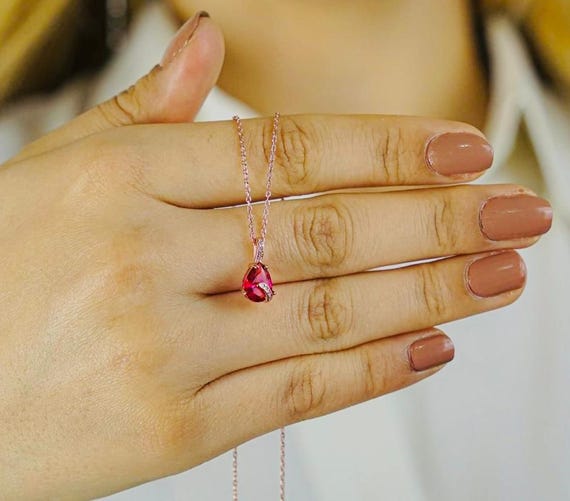 925 Sterling Silver Red Zircon Teardrop Necklace – Elegant Pendant