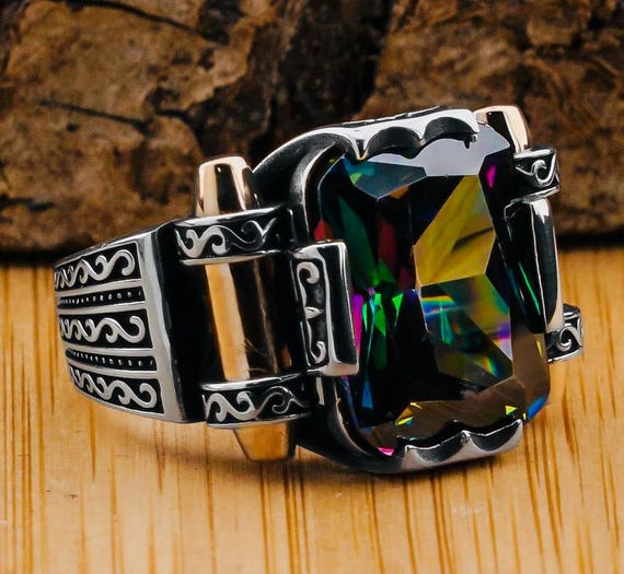 925 Sterling Silver Men’s Ring with Mystic Topaz – Unique Ornamental Design