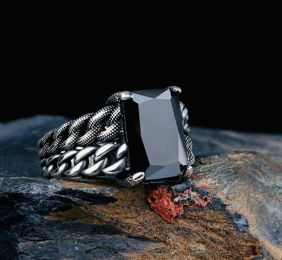 925 Sterling Silver Men’s Ring with Black Zircon Stone – Woven Design