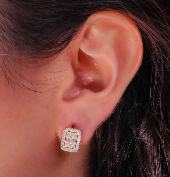 925 Sterling Silver J Hoop Earrings with Baguette Zircon – Gold Plated