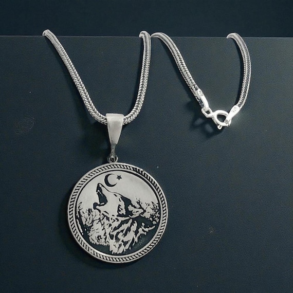 925 Silver Ayyildiz Wolf Necklace