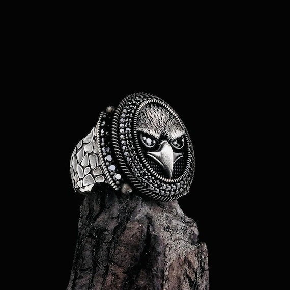 925 Sterling Silver Men’s Ring with Eagle Motif and Micro Stones