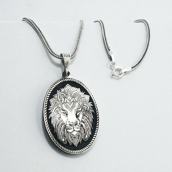 925 Silver Lion Pendant Fox Tail Chain Necklace