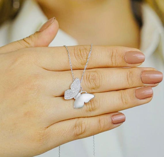 925 Sterling Silver Butterfly Necklace with White Zircon Stones – Elegant Pendant