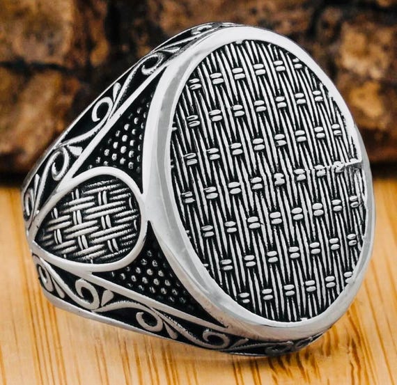 Oval Woven Pattern 925 Sterling Silver Men’s Ring – 12.6 g