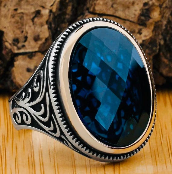 925 Sterling Silver Men’s Ring with Oval Blue Zircon Stone