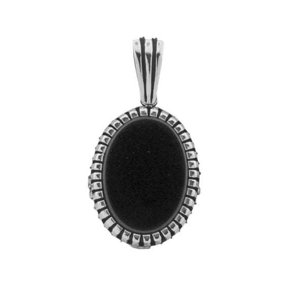 925 Sterling Silver Oval Men’s Pendant with Black Onyx Stone – 5.4 g