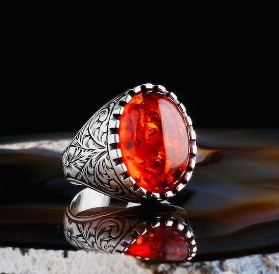 925 Sterling Silver Men’s Ring with Amber Stone and Handcrafted Carving Design