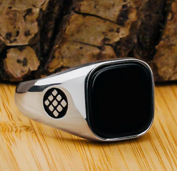 925 Sterling Silver Men’s Ring with Plain Black Onyx – 12.7 g