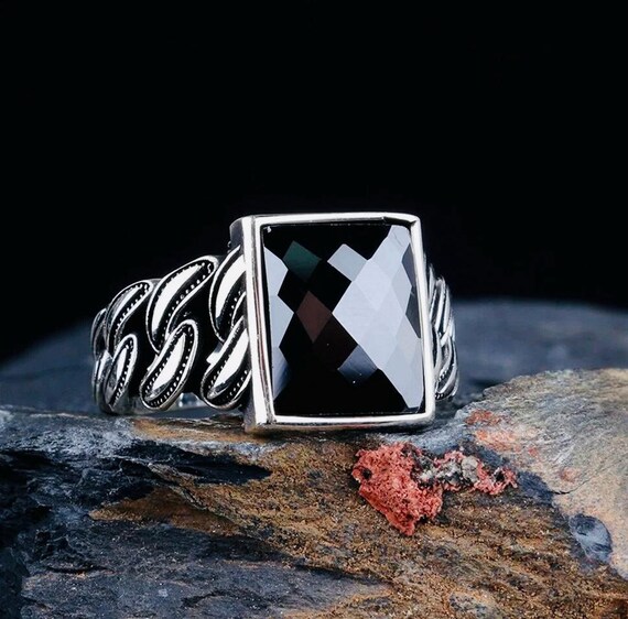 925 Sterling Silver Men’s Ring with Black Zircon Stone – Woven Design