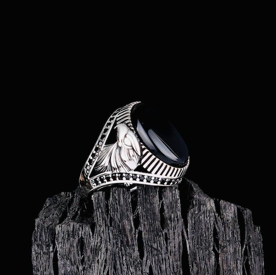 925 Sterling Silver Men’s Ring with Onyx Stone – Eagle Motif