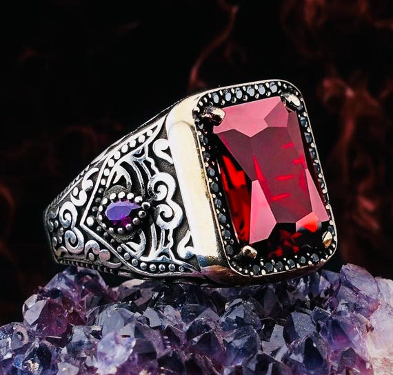 925 Sterling Silver Men’s Ring with Red Zircon & Black Nano Stones – 16.05 g