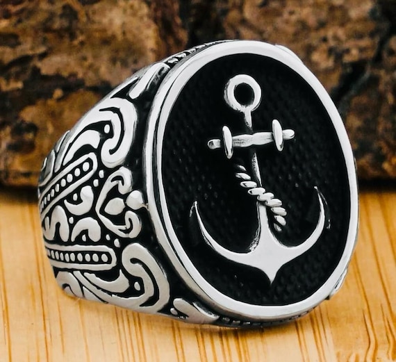 925 Sterling Silver Men’s Oval Ring with Anchor Design – 14 g
