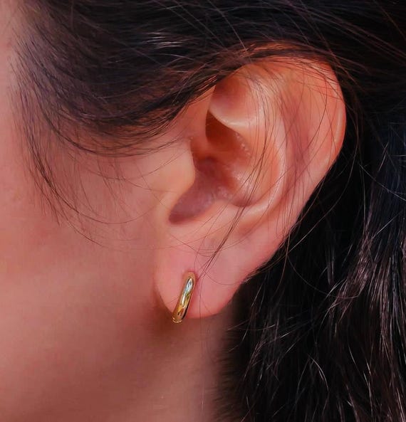 925 Sterling Silver Minimal Hoop Earrings – Gold Plated