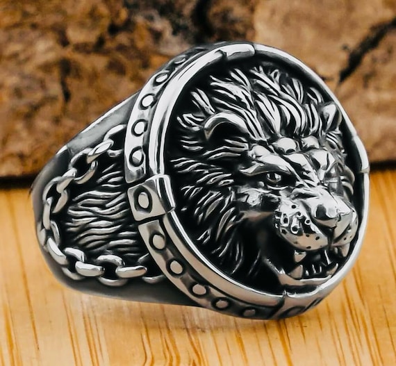925 Sterling Silver Men’s Ring with Roaring Lion Design – 12.1 g