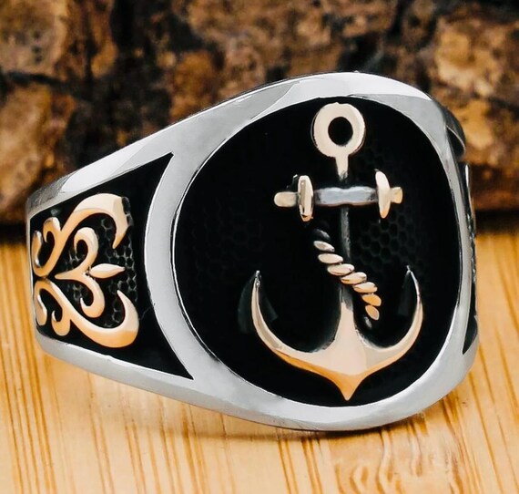 925 Sterling Silver Men’s Ring with Nautical Anchor Design – 10.2 g