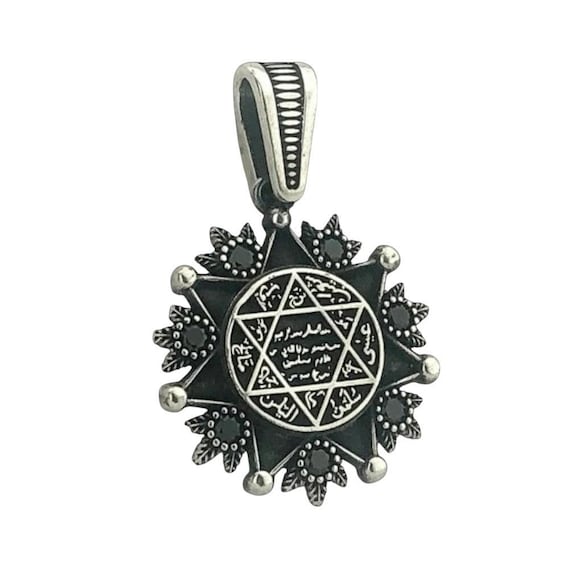 925 Sterling Silver Solomon’s Seal Pendant – 6.20 g