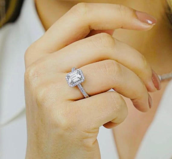 925 Sterling Silver Princess Cut Zircon Ring – Elegant Rhodium Finish