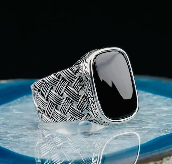 925 Sterling Silver Men's Ring: Braided Black Onyx Stone