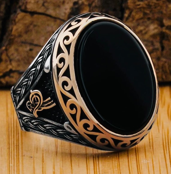 925 Sterling Silver Men’s Ring with Black Onyx and Tugra Design