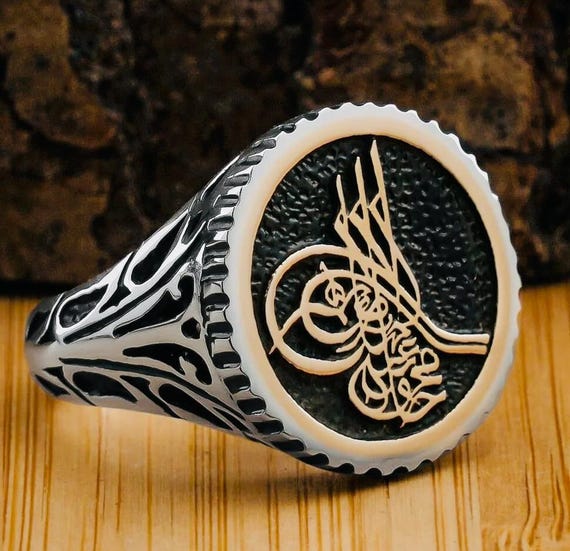 925 Sterling Silver Men’s Ring with Ottoman Tughra – Round Design – 12.3 g