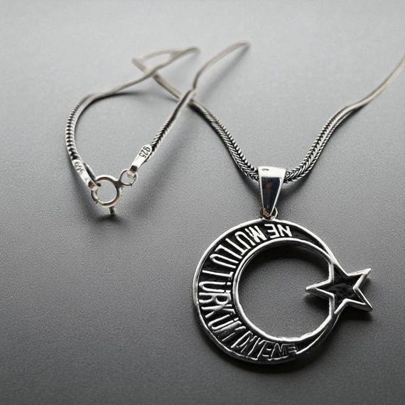 925 Sterling Silver Ne Mutlu Türküm Diyene Crescent Star Necklace