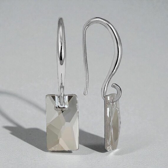 Baget Drop Silver Earrings