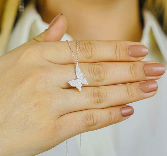 925 Sterling Silver Butterfly Necklace with White Zircon Stones – Elegant Pendant