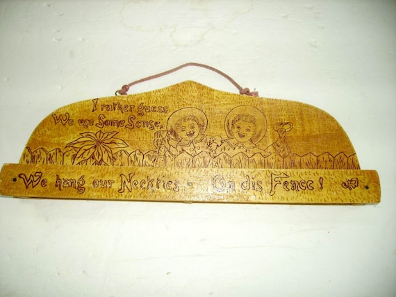 Vintage 1940 Flemish Pyrography Tie Rack/Americana Folk Art/Two Children/ Vintage Wood Burn Tie Rack