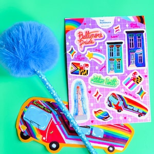 Feuille d'autocollants Baltimore Pride - Autocollants en vinyle LGBTQ+ avec breloque locale, art queer mignon, autocollants arc-en-ciel du Maryland pour journaux et cadeaux
