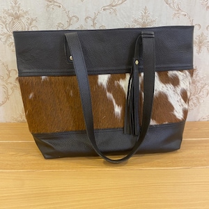 Sac fourre-tout rustique en cuir de vachette avec poils, sac à bandoulière en cuir - Sac à main décontracté pour le bureau, sac à main élégant et durable pour tous les jours