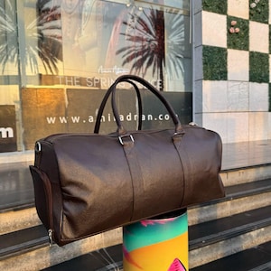 Genuine Leather Duffel Bag: Spacious Carry-On Weekender Tote