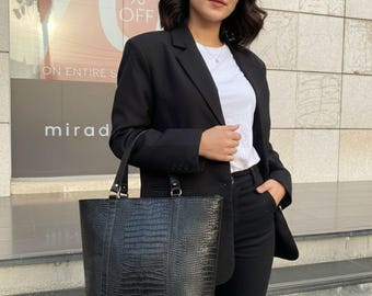 Crocodile Texture Leather Tote Bag: Large Capacity Women's Handbag mother gift