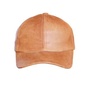 Può includere: Un berretto da baseball in pelle marrone con visiera curva.